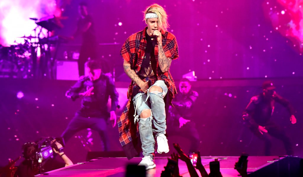 Justin-Bieber-Purpose-Tour-dubai - showccasion